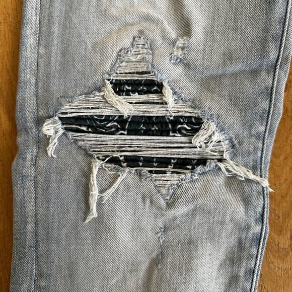 Amiri MX1 Distressed Jeans - Picture 3 of 10